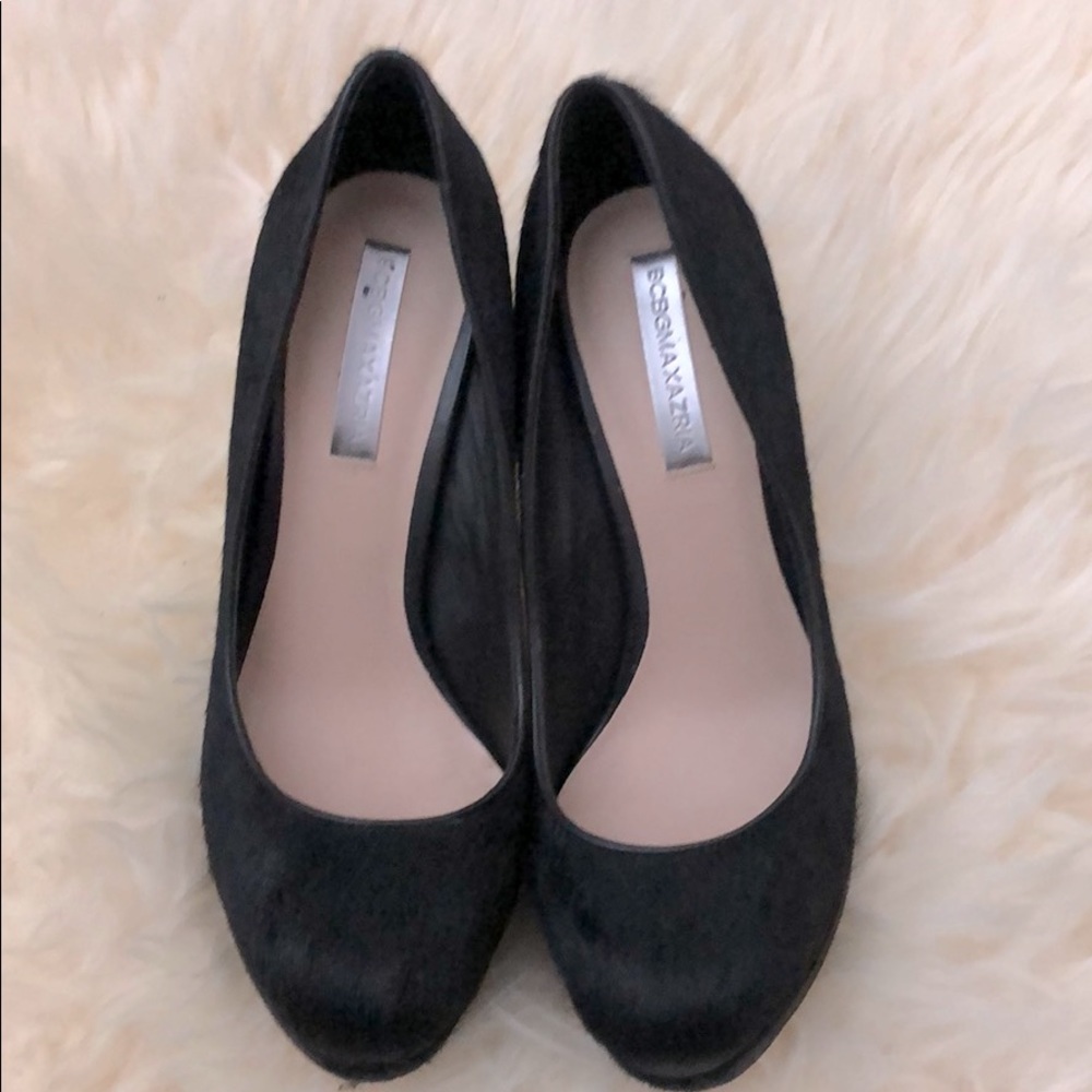 BCBG PUMPS